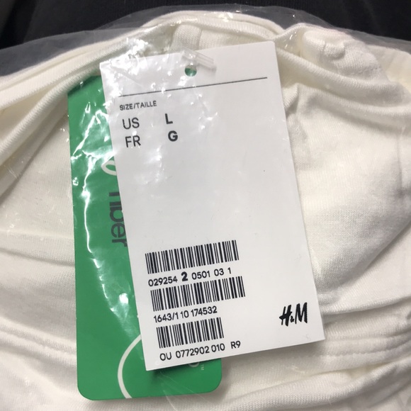 Short Turtleneck Top - Picture 2 of 2